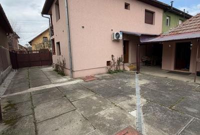 Casă cu 4 camere în Central - 5