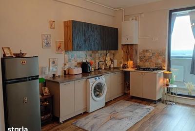 Apartament cu 2 camere semidecomandat în Sud
