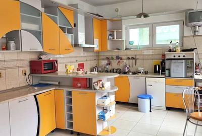 Casă cu Canalizare în Central - 5