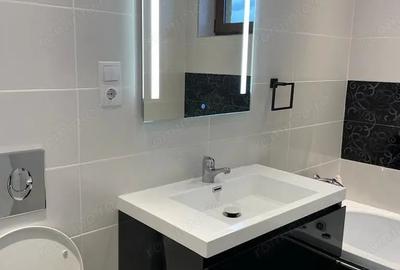 Apartament cu 3 camere semidecomandat în Olimpia-Stadion