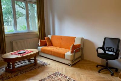 Apartament cu 2 camere decomandat în Central - 2
