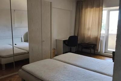 Apartament cu 2 camere decomandat în Mihai Viteazul