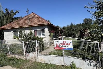 Casă cu 2 camere cu Teren 1500 Mp în Bârgău