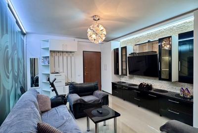 Apartament cu 3 camere semidecomandat în Dobroești
