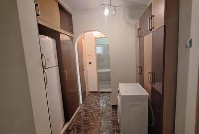 Apartament cu 2 camere decomandat în Central - 2