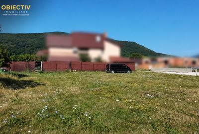 Teren intravilan de 600 mp, în Nord-Est