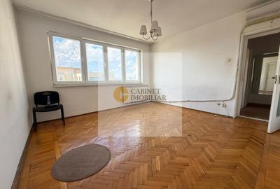 Apartament cu 3 camere decomandat în Gara de Nord