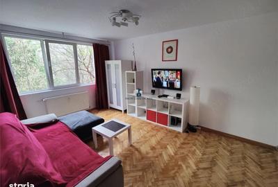 Apartament cu 2 camere decomandat, mobilat în Berceni
