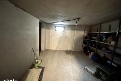 Casă cu 5 camere cu Teren 1500 Mp în CFR