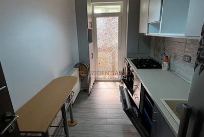 Apartament cu 3 camere decomandat, mobilat în Berceni - 1