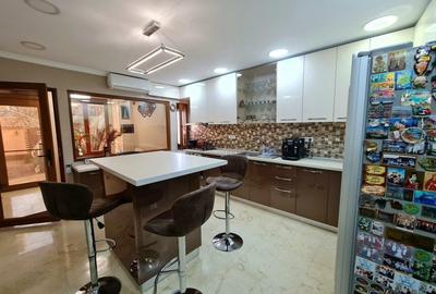 Casă individuală cu 6 camere cu Piscina în Domnești - 12