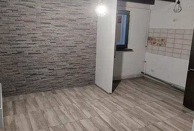 Casă cu 2 camere cu Teren 5 Mp în Central - 4