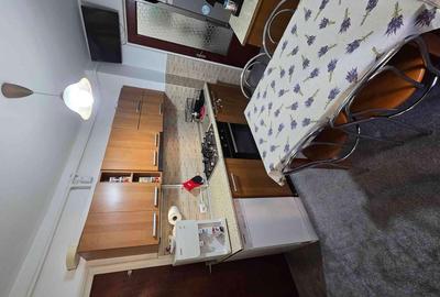 Apartament cu 2 camere decomandat în Cetate - 2