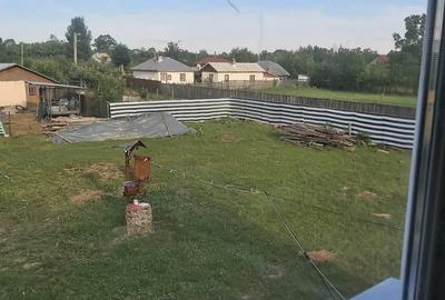 Casă cu 2 camere cu Teren 1500 Mp în Ungheni - 1