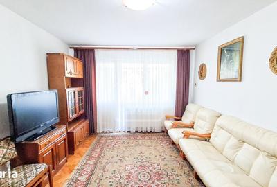 Apartament cu 2 camere semidecomandat în Centrul Civic