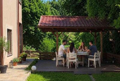 Casă cu 6 camere cu Teren 4000 Mp în Ciolpani - 3