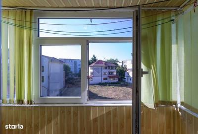 Apartament cu 2 camere decomandat în Zimbru