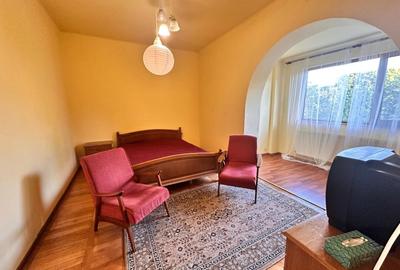 Garsonieră decomandată, mobilată în Central