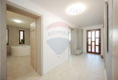 Casă individuală cu 3 camere cu Teren 486 Mp în Sânmartin - 11