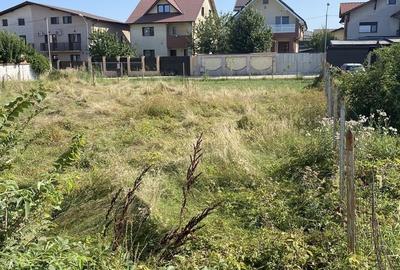 Teren de 800 mp, în Grădiștea