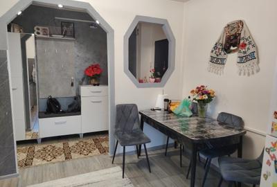 Apartament cu 2 camere decomandat în Exterior Vest