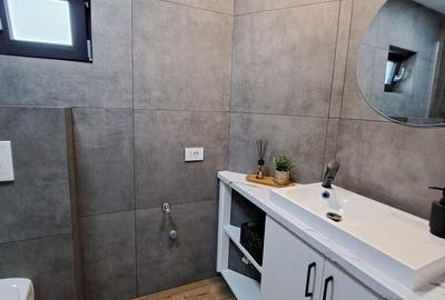 Casă cu 3 camere cu Teren 320 Mp în Central - 2