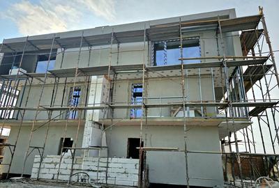 Duplex cu 6 camere cu Canalizare în Voluntari - 9