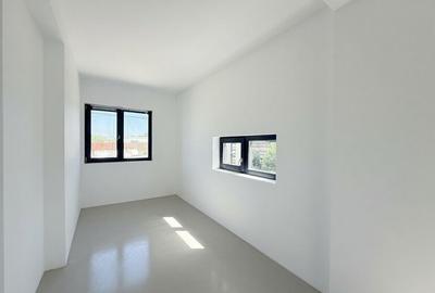 Duplex cu 5 camere cu Canalizare în Central - 8