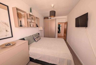 Apartament cu 3 camere decomandat în Central