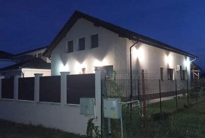 Casă individuală cu 4 camere cu Canalizare în Șura Mică - 2