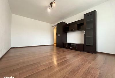 Apartament cu 3 camere decomandat în Ghiroda