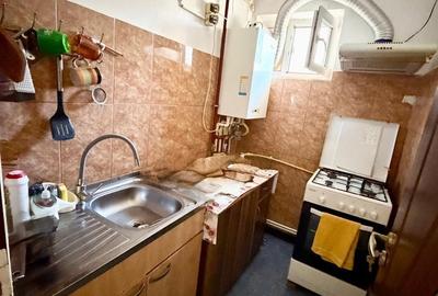Apartament cu 2 camere semidecomandat în Central - 1