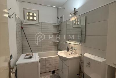 Apartament cu 3 camere decomandat în Tudor