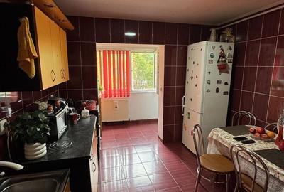 Apartament cu 3 camere decomandat în Central - 5