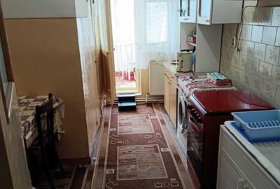 Apartament cu 2 camere decomandat în Independenței