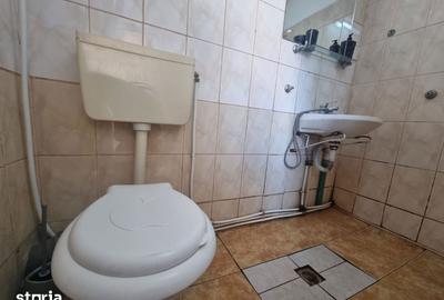 Casă cu 10 camere cu Teren 300 Mp în Nord - 10