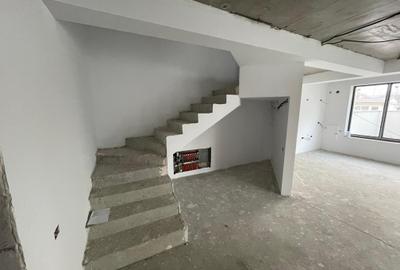 Duplex cu 4 camere cu Canalizare în Palazu Mare - 7