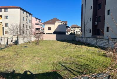 Teren Construcții intravilan de 500 mp, în Primo