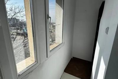 Apartament cu 2 camere decomandat în Gara