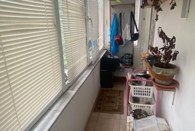 Apartament cu 2 camere semidecomandat în 1 Mai