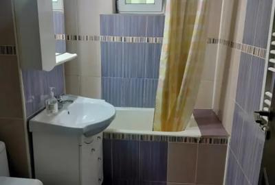 Apartament cu 3 camere decomandat în Lăpuș - 2