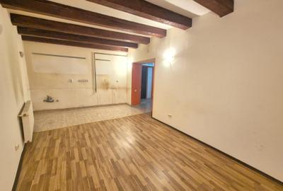 Apartament cu 2 camere semidecomandat în Centrul Istoric - 14