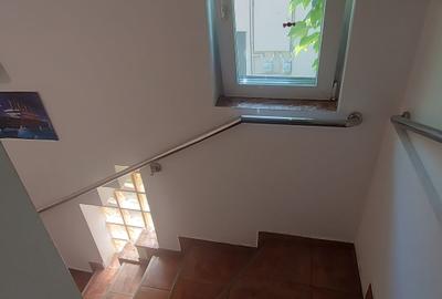 Casă cu 5 camere cu Canalizare în Tineretului - 26
