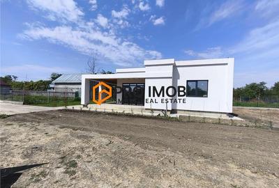 Casă individuală cu 3 camere cu Canalizare în Tăbărăști