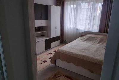 Apartament cu 3 camere semidecomandat în Prisăcani - 10