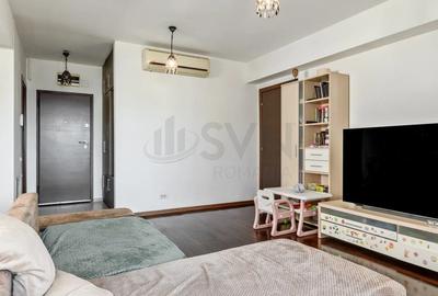 Apartament cu 3 camere decomandat, mobilat în P-ța Victoriei