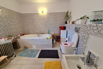 Casă individuală cu 6 camere cu Canalizare în Bogdăneștilor - 11