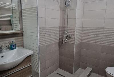 Apartament cu 2 camere decomandat în Central - 2