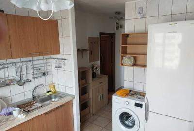 Garsonieră decomandată în Apusului - 2
