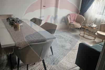 Apartament cu 3 camere semidecomandat în Central